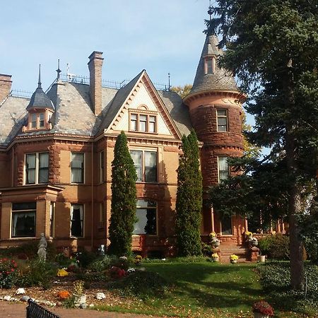 Henderson Castle Inn Kalamazoo Bagian luar foto