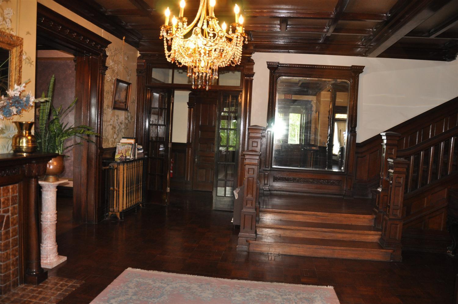 Henderson Castle Inn Kalamazoo Bagian luar foto