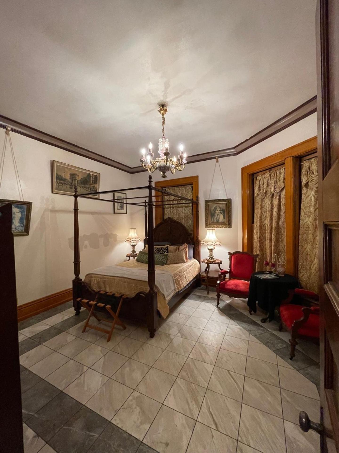 Henderson Castle Inn Kalamazoo Bagian luar foto