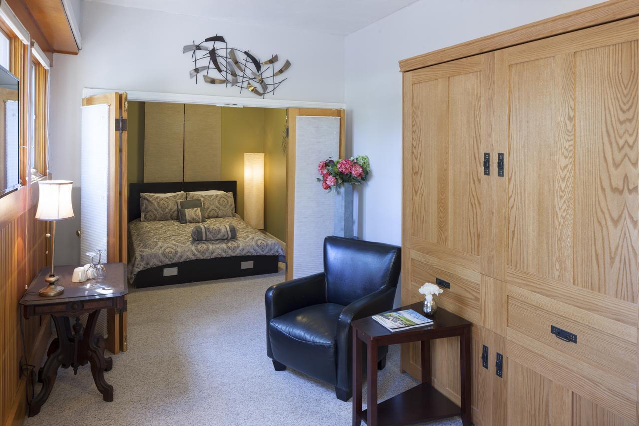 Henderson Castle Inn Kalamazoo Bagian luar foto