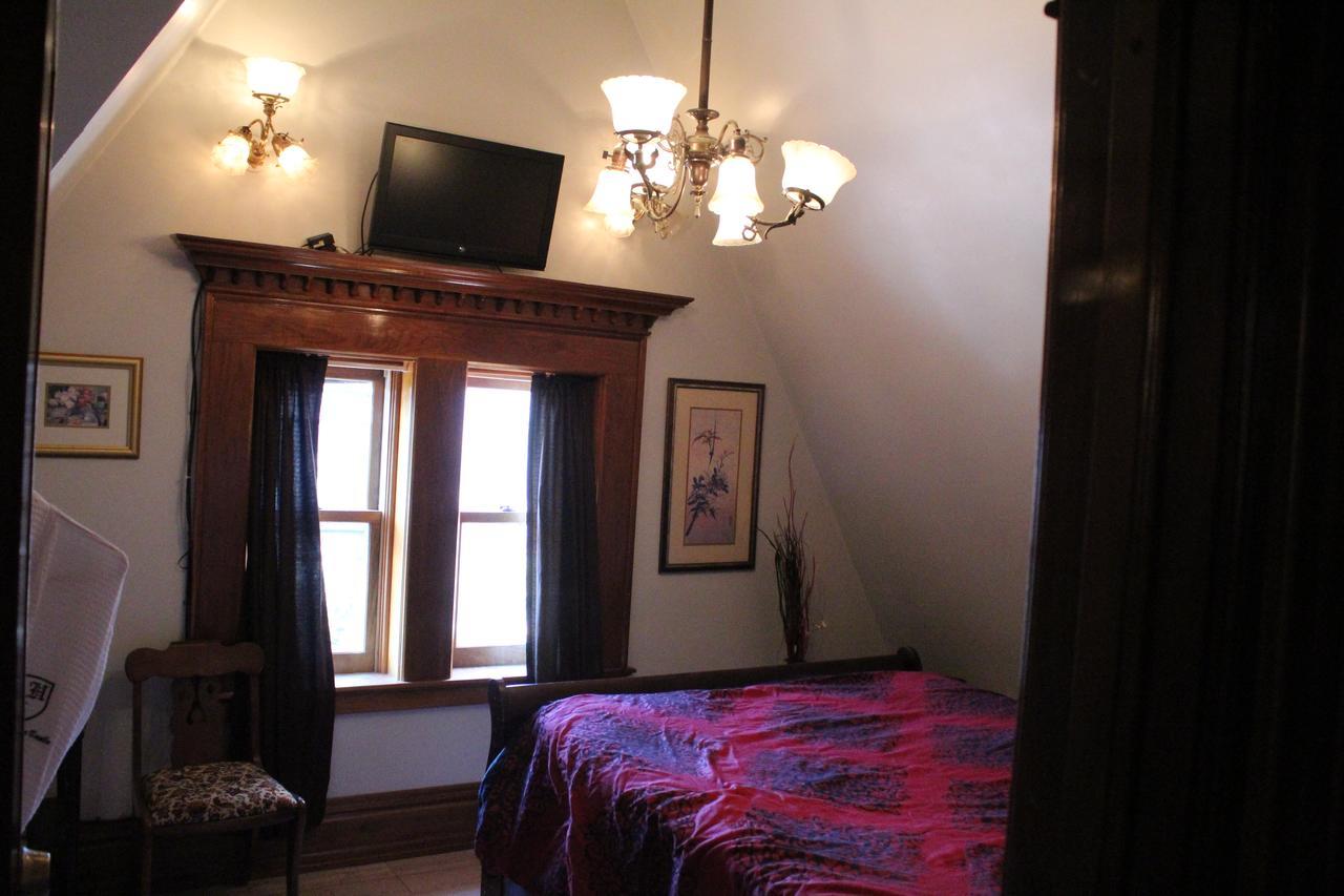 Henderson Castle Inn Kalamazoo Bagian luar foto